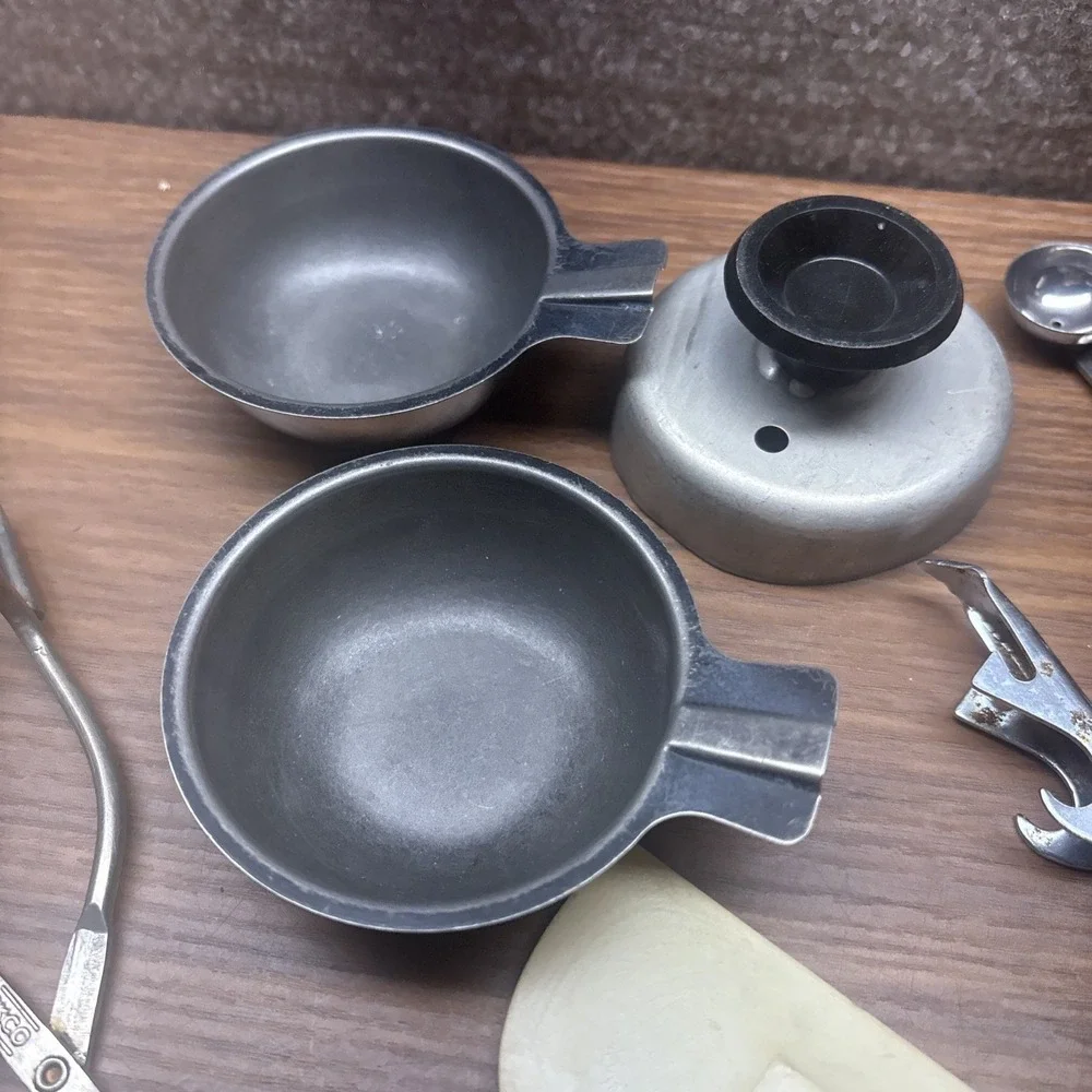 9 Vintage Kitchen Utensils Lot EKCO Rubbermaid Olive Green Primitive USA Made